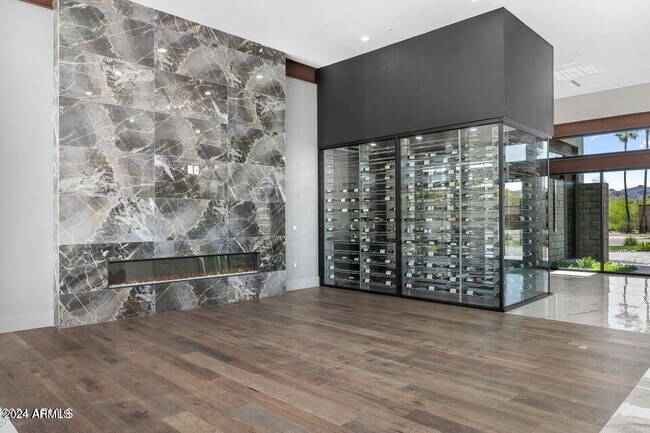 Foto del edificio - 5006 E Mountain View Rd