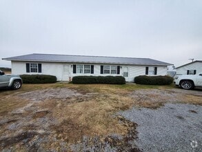 Building Photo - 1136 W Grubb St