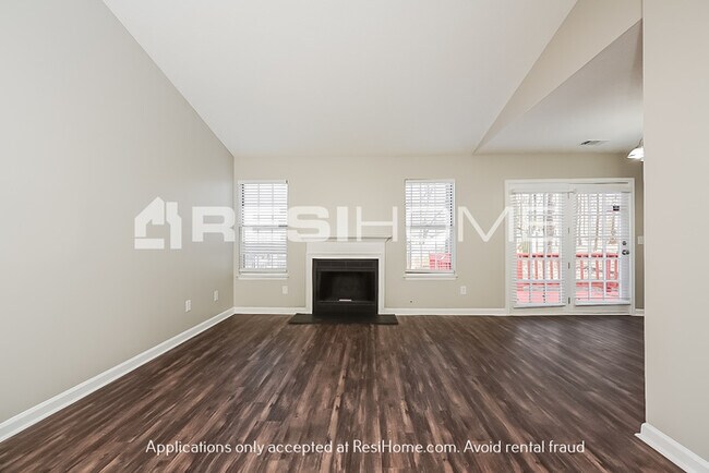 Building Photo - HOME FOR RENT!!
