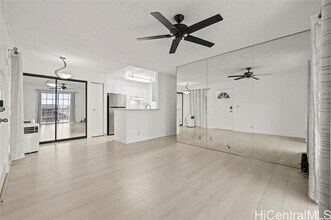 Building Photo - 92-1050-1050 Okaa St