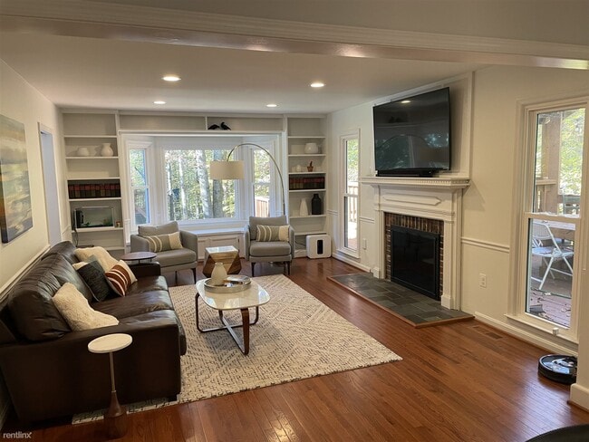 Building Photo - 5 br, 3 bath House - 7416 South Reach Dr