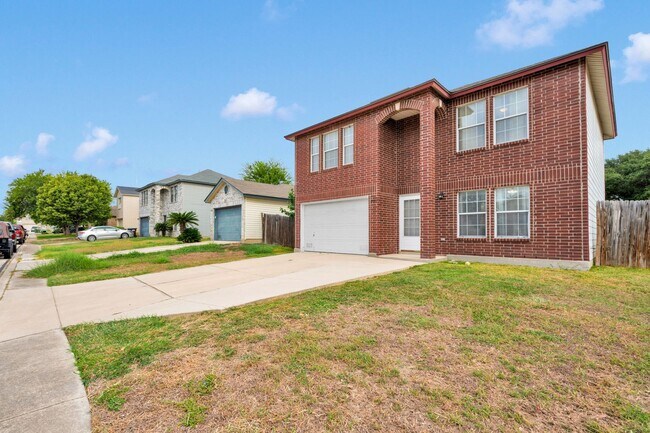 Foto del edificio - Charming 3-Bedroom, 2.5-Bath Home with Spa...