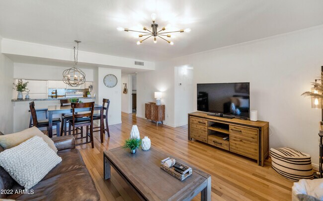 Foto del edificio - 3314 N 68th St