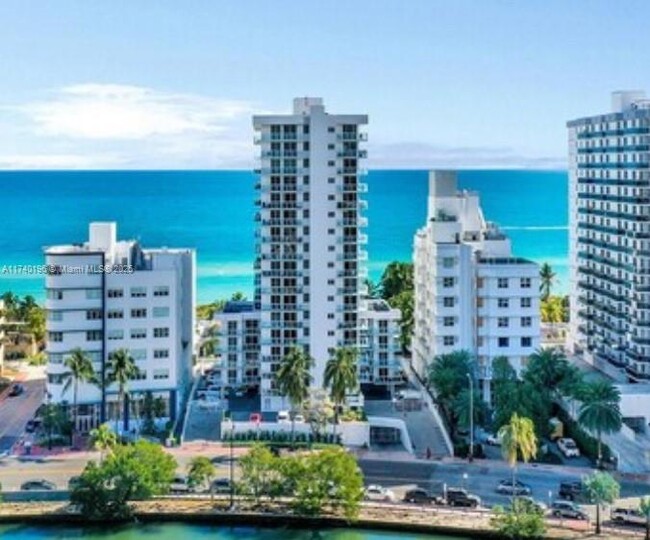 Building Photo - 2457 Collins Ave