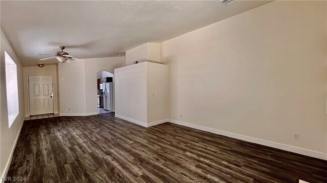 Foto del edificio - 8414 S Green Cedar Dr