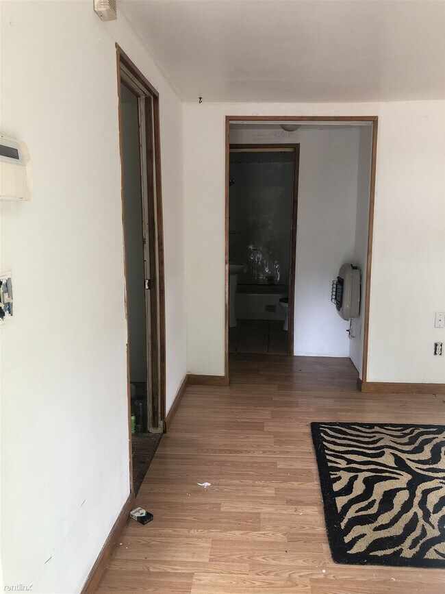 Building Photo - 3 br, 1.5 bath House - 115 Cotton Street