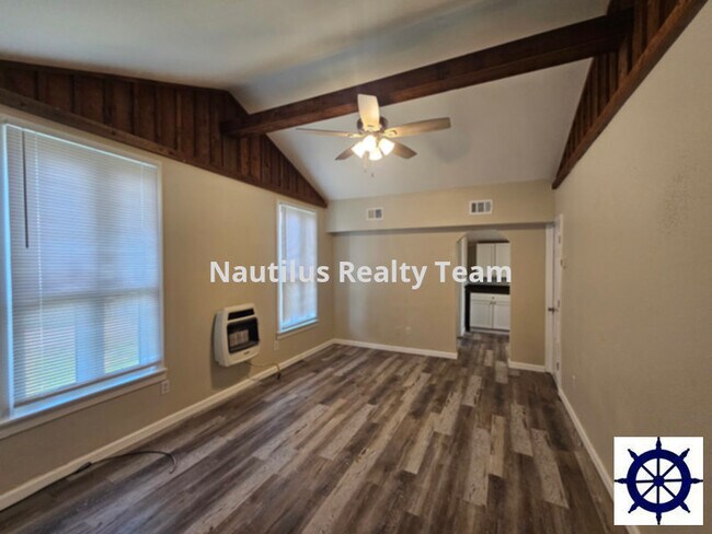 Foto del edificio - 1004 Cypress Ave