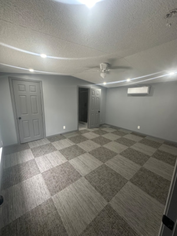 Building Photo - 21575 Russell Dr