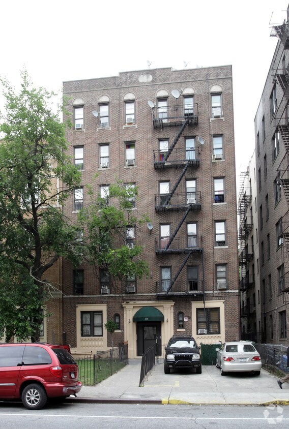 Foto principal - 615 Ocean Ave