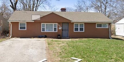 Building Photo - 10728 Cambridge Ave