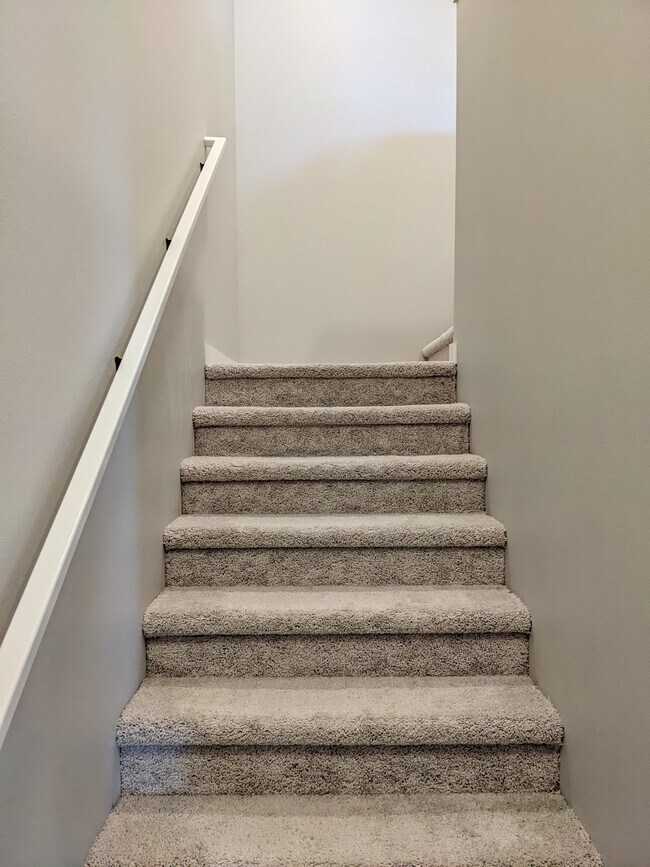 Foto del edificio - 13717 Admiralty Way