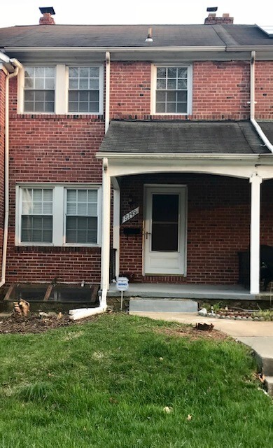 Foto principal - 5149 Frederick Ave