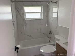 Building Photo - 4281 NW 120th Ln