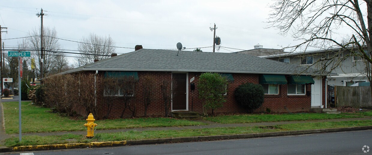 Building Photo - Winney Apartments