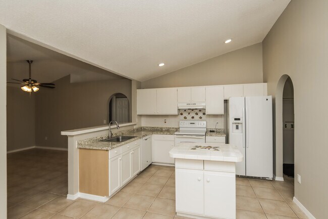 Foto del edificio - 371 SW Feldman Ave