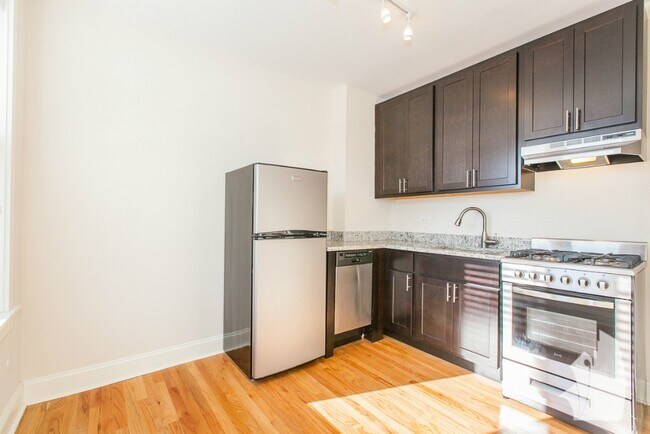 Foto del edificio - 612 W Patterson Ave