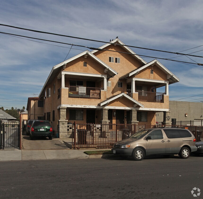 Building Photo - 116-120 N Avenue 23
