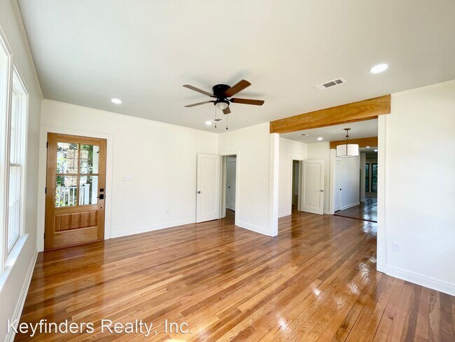 Building Photo - 2 br, 2 bath House - 1460 St Rose Ave.