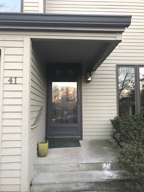 Exterior - 41 Minnisink Dr