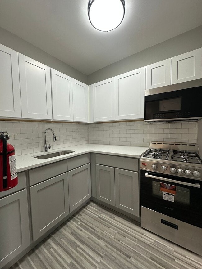 Interior Photo - Grove St Apartments