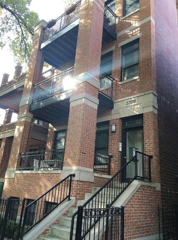 2320 N Greenview Ave Unit 1, Chicago, IL 60614 Condo for Rent in