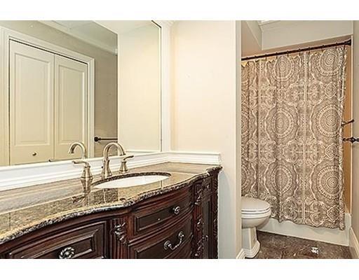 Building Photo - 356 Marlborough St