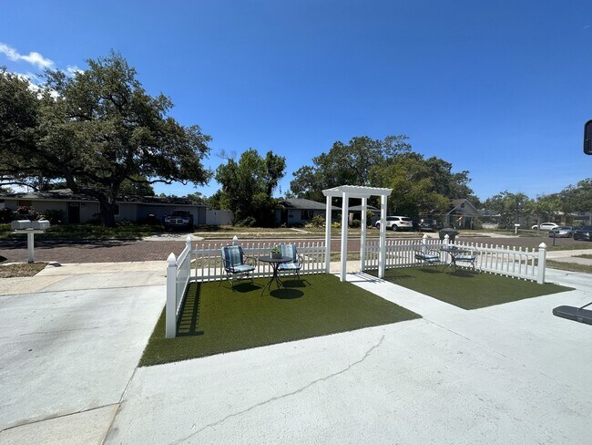 Foto del edificio - 536 Roanoke St