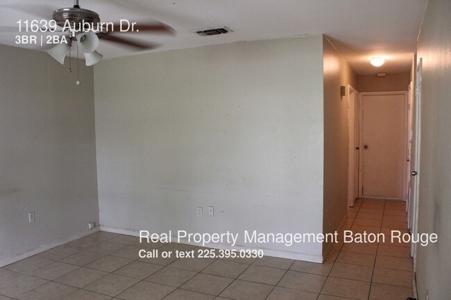 Building Photo - 11639 Auburn Dr