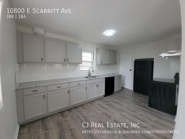 Foto del edificio - 10800 E Scarritt Ave