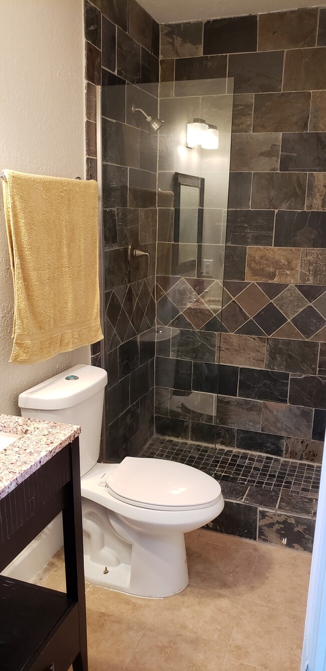 Photo - 1511 Grayson Apartment
