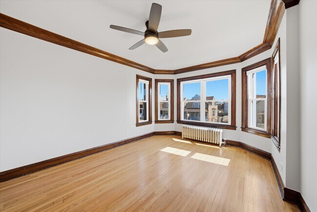 Foto del edificio - 11432 S Indiana Ave