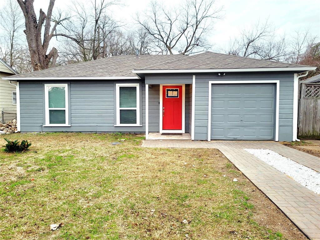 Primary Photo - 317 W Houston Ave