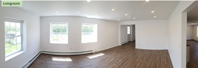 Building Photo - 2090 Watson Hulbert Rd