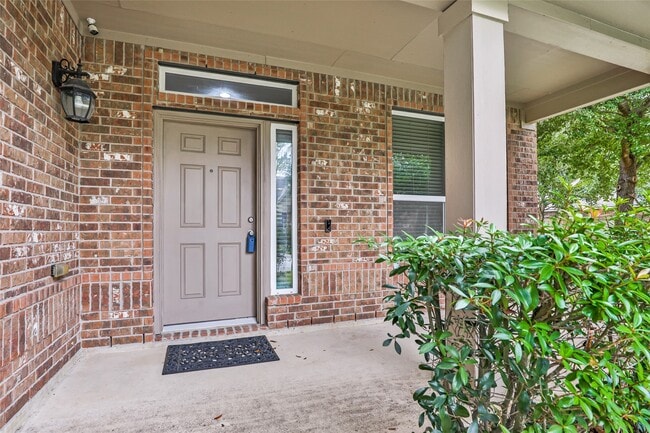 Foto del edificio - 17227 Mitchell Pass Ln