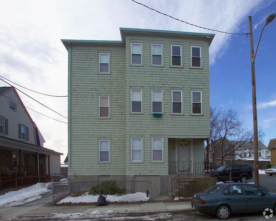 Building Photo - 292 Orange St