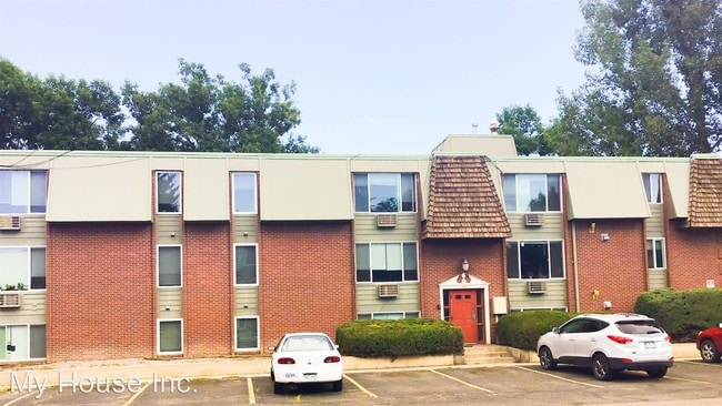 Building Photo - 1001 Robertson St
