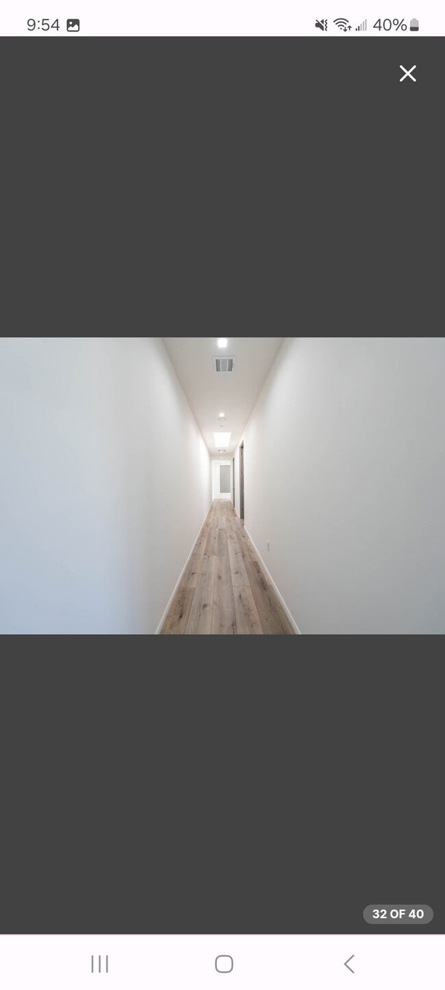 Building Photo - 5241 Huntington Dr N