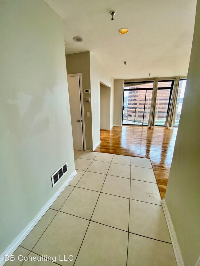 Foto del edificio - 1 br, 2 bath House - 100 Riverside Drive U...