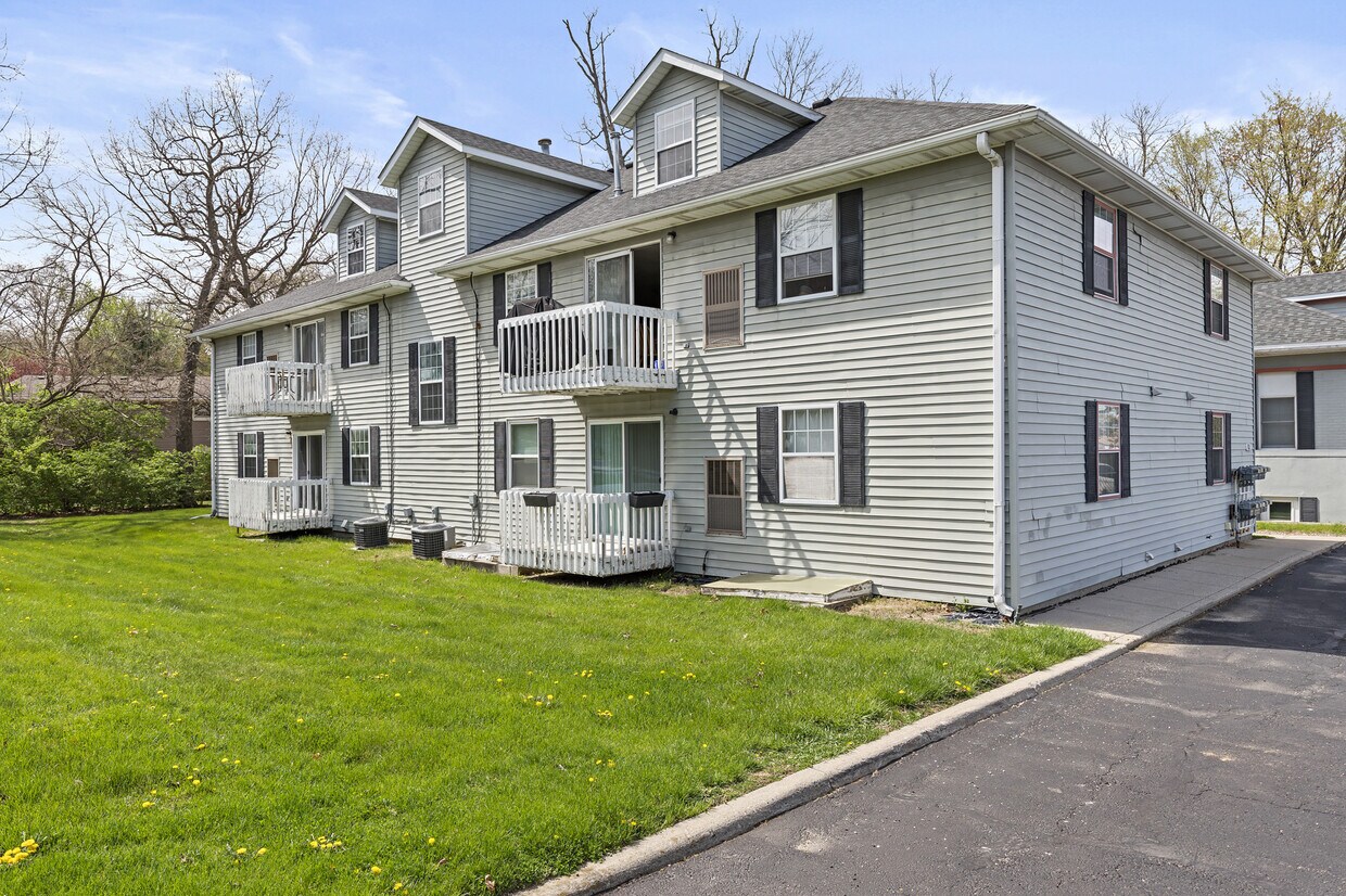 Foto principal - Rickett Road Apartments