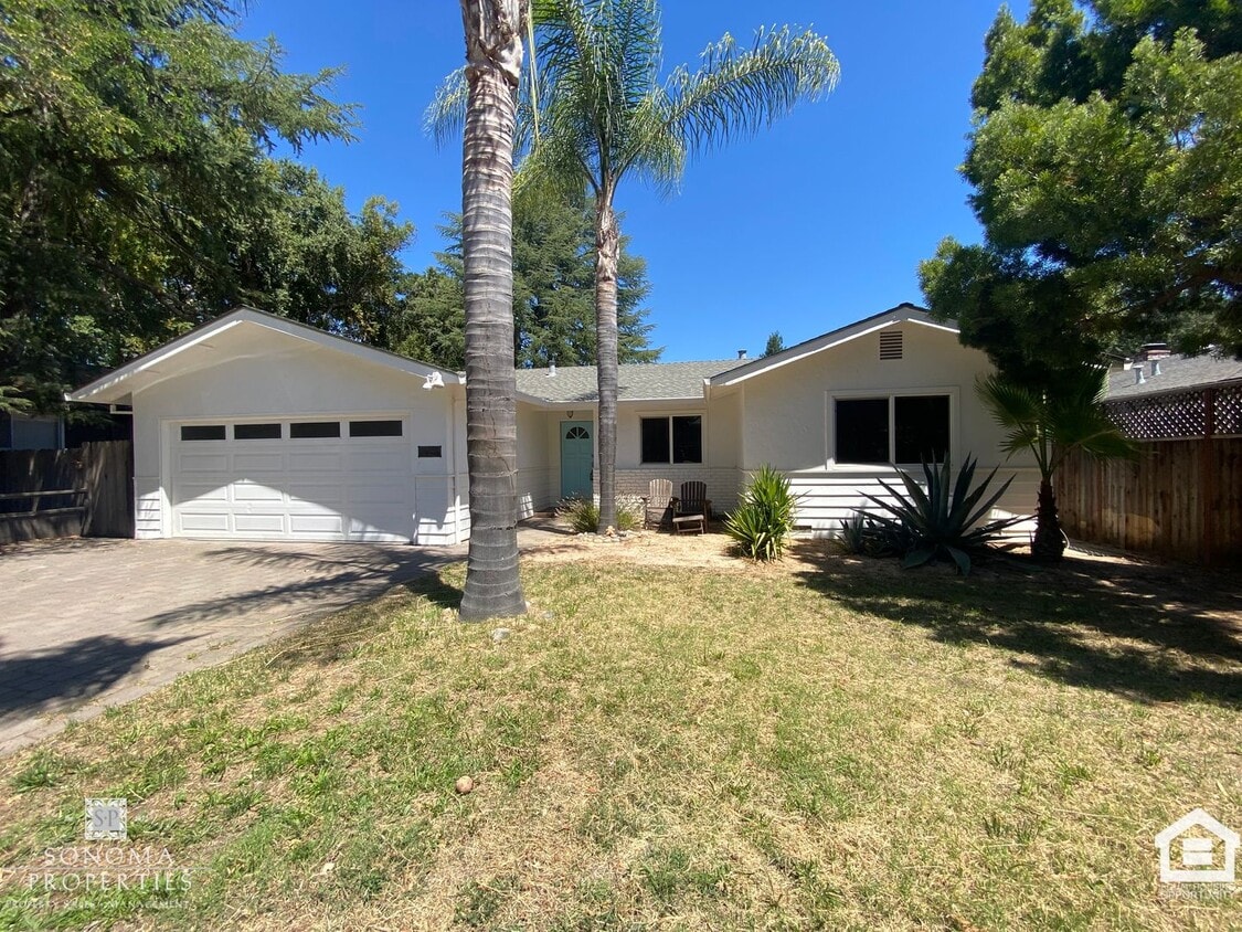Primary Photo - Lovely 3bd/2ba Home in Sonoma!