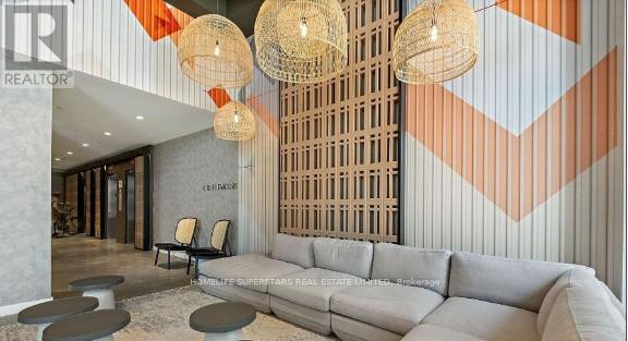 Building Photo - 10 Abeja St