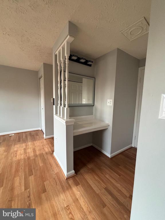 Building Photo - 3631 Laurel View Ct