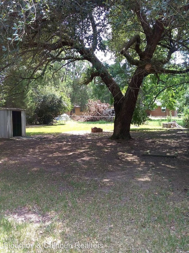 Foto del edificio - 2 br, 1 bath House - 3052 Knox Street