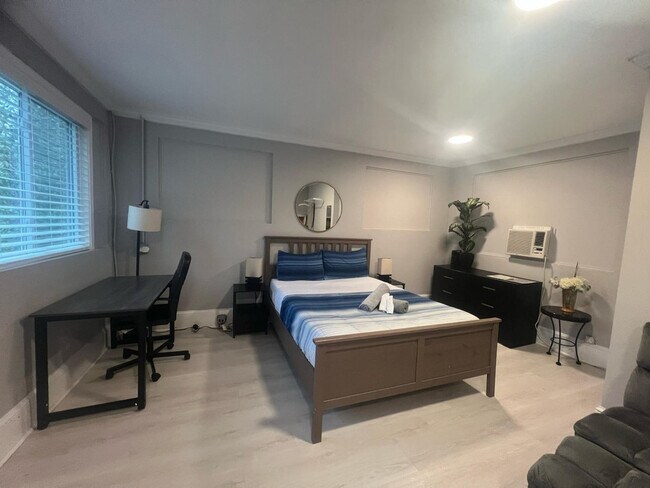 Foto del edificio - 1323 Briarcliff Rd NE