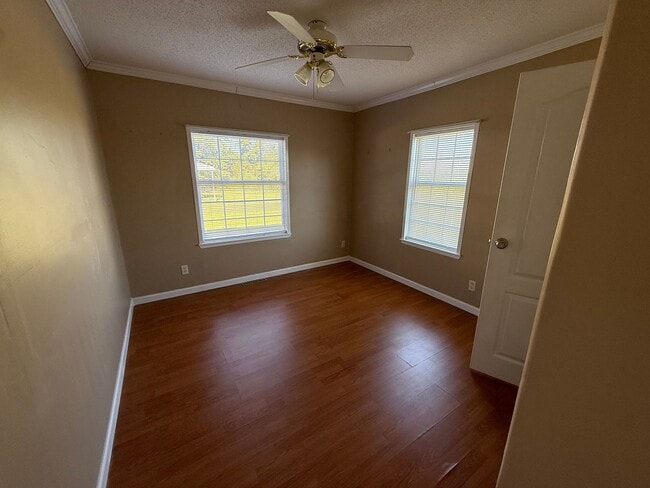 Foto del edificio - 311 Benton Pond Rd