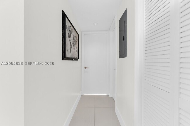 Foto del edificio - 1600 S Bayshore Ln