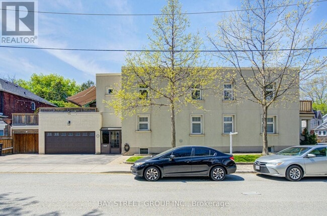 Building Photo - 95 Hopedale Ave