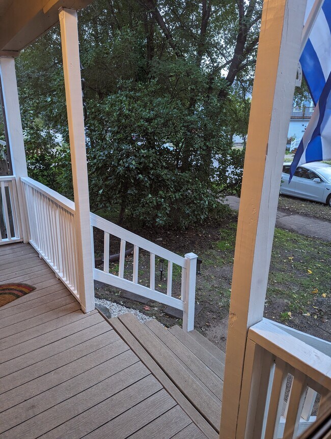 beautiful new deck - 2902 E 25th St