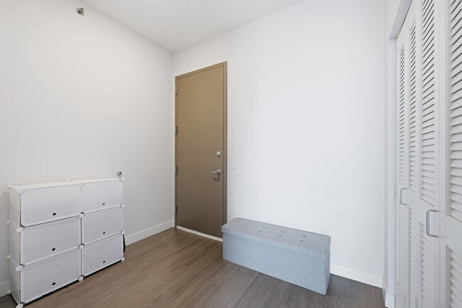 Foto del edificio - 1000 S Clark St