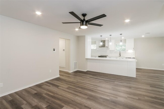 Photo - 3434 Silverwood Ln Apartment